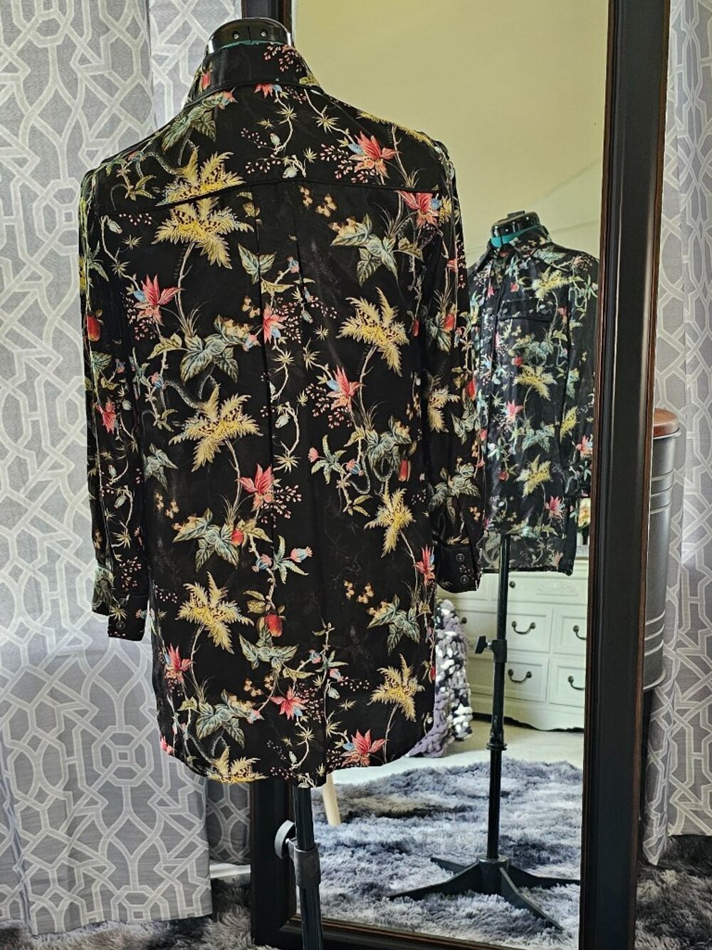AllSaints Black Floral Botanical Print Blouse – Size XS - Picture 3 of 10